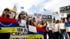 Foto de archivo de una protesta frente a la sede de Organización de los Estados Americanos en Washington D.C. contra el gobierno de Venezuela.
