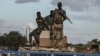 La zone dite des "trois frontières", proche du Burkina Faso et du Mali, est régulièrement visée par les jihadistes proches d'Al-Qaida comme de l'Etat islamique.