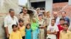আইপিএস অনুকৃতি আলো জ্বালছেন ভারতের উত্তর প্রদেশের প্রত্যন্ত গ্রামে