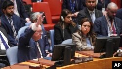 Посол Росії в ООН Небензя голосує проти проекту резолюції РБ ООН з осудом анексії окупованих Росією територій, 30 вересня 2022 року 