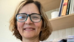 Simin Səbri: Yeni nəsil bizim nəsil kimi itaətkar deyil, İslam Cümhuriyyətinin dar çərçivəsinə sığmır