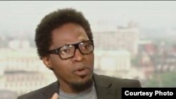 Ngola Nvunji, jornalista