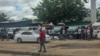 Praça de táxis, Nampula, Moçambique
