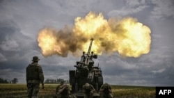 Wanajeshi wa Ukraine wakitekeleza shambulizi kuelekea upande wa Russia June 15, 2022
