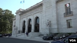 Los firmantes de la carta, afirman que ante el avance del coronavirus sería mejor posponer la votaicón prevista para el viernes.