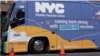 Buses distribuyen vacunas en NY