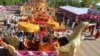 រាជសុវណ្ណហង្សបានផ្ទុកព្រះឥទ្ធិមុនី ម៉ឹង សាង ក្រោយពីត្រូវ​បានជ្រើសរើសជាផ្លូវការ ជាប្រធាន និងអនុប្រធាន​ពុទ្ធិកសមាគមព្រះសង្ឃខ្មែរ សហរដ្ឋអាមេរិក ហែ​ប្រទក្សិណ នៅថ្ងៃ សុក្រ ទី២៤ ខែ ឧសភា ឆ្នាំ ២០១៩ ក្នុងវត្ត មុនីសុតារាម រដ្ឋ មីនីសូតា សហរដ្ឋអាមេរិក។ (សាយមុន្នី/VO