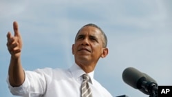 Barack Obama, exhortant jeudi le Congrès à approuver une loi fiscale