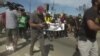Les manifestations contre l'injustice raciale se poursuivent