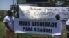 Médicos angolanos marcham contra baixos salários e pelo ingresso na função pública