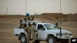 Des casques bleus aux environs de Kidal, au Mali (AP)