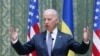Тогдашний вице-президент США Джо Байден выступает на пресс-конференции в Киеве. 22 апреля 2014 г.