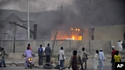 Attentat contre le QG de la police à Kano, dans le nord du Nigéria (20 jan. 2012)