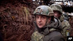Rais wa Ukraine Volodomyr Zelenskyy alipotembelea eneo la Donetsk mashariki mwa Ukraine,