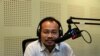 រូបឯកសារ៖ លោក ព្រាប កុល នាយក​ប្រតិបត្តិនៃ​អង្គការ​តម្លាភាព​កម្ពុជា​នៅក្នុង​បន្ទប់​ផ្សាយ​របស់ VOA នៅក្នុង​រាជធានី​ភ្នំពេញ កាល​ពី​ថ្ងៃព្រហស្បតិ៍​ទី​១២ ខែ​វិច្ឆិកា ឆ្នាំ​២០១៥។ (លឹម សុធី/VOA) 