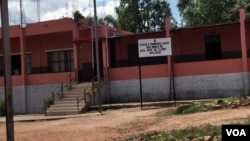 Um das escolas da Igreja Católica em Angola
