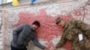 Киевляне отмечают День соборности Украины на Софийской площади. 22 января 2020
