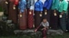 འབྲུག་གི་འོས་བསྡུའི་ནང་ཚོགས་པ་གང་ལ་འོས་ཤོག་འཕེན་མིན་གླེངས་པ།