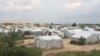 Vue du camp des réfugiés et retournés centrafricains à N'Djamena, Tchad, le 2 octobre 2019. (VOA/André Kodmadjingar)