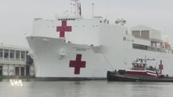 Arrivée d’un navire-hôpital à New York