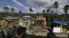 Philippines : le typhon Bopha fait au moins 400 morts