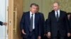 O'zbekiston prezidenti vazifasini bajaruvchi Shavkat Mirziyoyev (chapda) Rossiya rahbari Vladimir Putin bilan, Samarqand, 6-sentabr, 2016-yil.