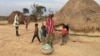 Le campement d’éleveurs peuls mbororo, à Botombo, le 12 janvier 2021. (VOA/Emmanuel Jules Ntap) 