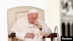 Papa Francis katika mkutano wake wa kila wiki mjini Vatican. Mei 25, 2022. REUTERS