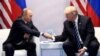 La procédure de destitution contre Trump basée sur des accusations "inventées" (Poutine)