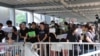 香港“柔性力量”出動 修例“暫緩”消息傳出