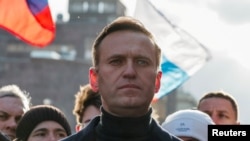 Alexei Navalny participa num comício para assinalar o 5º aniversário do assassinato do político da oposição Boris Nemtsov e para protestar contra propostas de alterações à constituição do país, em Moscovo