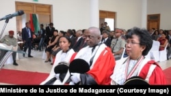 Des membres du ministère de la justice malgache, lors d'une cérémonie à Antananarivo. (Ministère de la Justice de Madagascar)