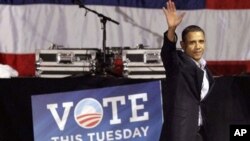 Rais Barack Obama akiwahimiza wafuasi wake wajitokeze kwa wingi kupiga kura