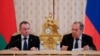 Владимир Макей и министр иностранных дел России Сергей Лавров в Москве. 10 ноября 2021.