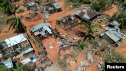 Casas e edifícios destruídos após o ciclone Chido em Pemba