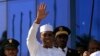 Idriss Deby Itno président réélu au Tchad. Il était reçu par son homologue soudanais, Omar el-Béchir, à Katrhoum, Soudan, 8 mars 2016. epa/MORWAN ALI