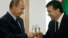 Shavkat Mirziyoyev (o'ngda) Rossiya rahbari Vladimir Putin bilan (arxivdan olingan surat)