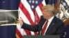 Trump: "Nos están rogando que construyamos el muro"