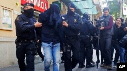Manifestation d'indéendantistes catalans ( Image d'archives, Barcelone, Espagne, 25 avril 2017.)