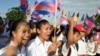 យុវជន​ពេញវ័យ​នៅ​ក្នុង​ប្រទេស​កម្ពុជា​មាន​ចំនួន​ប្រមាណ​ជា​៣៣​ភាគរយ​ឬស្មើ​នឹង​ប្រមាណ​ជាង​​៤​លាន​នាក់​ក្នុង​ចំណោម​ប្រជា​ពលរដ្ឋ​កម្ពុជា​សរុប​​ជាង​១៤​លាននាក់។