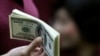 Los ingresos personales en Estados Unidos ascendieron un 0,4% en agosto después de haber subido un 0,1% el mes previo. Los salarios se incrementaron en 0,6%. 