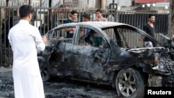 伊拉克巴格達發生自殺汽車炸彈爆炸。