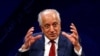 L'émissaire américain pour la paix en Afghanistan, Zalmay Khalilzad,lors d'un débat sur la chaîne de télévision Tolo à Kaboul, en Afghanistan, le 28 avril 2019.
