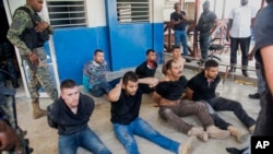 Polisi wa Haiti wazingira washukiwa wa mauwaji ya rais Jovenel Moise