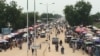Vue de la ville de N’Djamena capitale du Tchad après 59 ans d’indépendance, N’Djamena, Tchad, le 11 août 2019. (VOA/André Kodmadjingar)