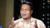 លោក ពេជ្រ ស្រស់​ ប្រធាន​គណបក្ស​យុវជន​កម្ពុជា​ ផ្តល់​បទសម្ភាសន៍​ជាមួយ​ VOA Khmer នៅក្នុង​បន្ទប់​ផ្សាយ​ ក្នុង​រាជធានី​ភ្នំពេញ​ នៅថ្ងៃទី​២៣ ខែ​ឧសភា​ ឆ្នាំ​២០១៧។ (ហ៊ាន សុជាតា/VOA)