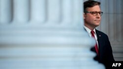 Більшість бюджетних питань, окрім тимчасової бюджетної резолюції, відкладаються на 19 січня і 2 лютого - спікер Палати представників США Майк Джонсон. Stefani Reynolds/AFP