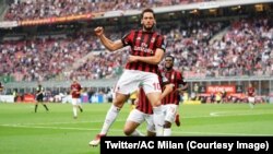 L’AC Milan a battu le Hellas Vérone (4-1) au stade San Siro, Italie, 5 mai 2018. (Twitter/AC Milan)