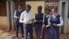 Alors que les écoles rouvrent au Nigeria, les experts appellent à la prudence
