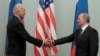 Тогдашние вице-президент США Джо Байден и председатель правительства России Владимир Путин. Москва, 10 марта 2011 г.